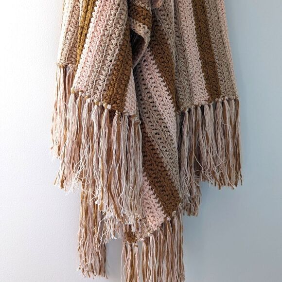 Hand Knit Shawl|Throw - Picture 4 of 8